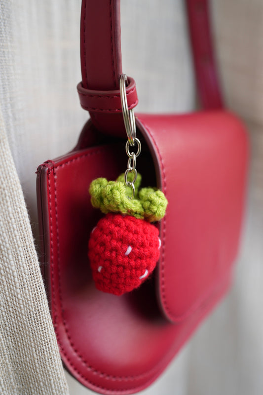 STRAWBERRY KEYCHAIN